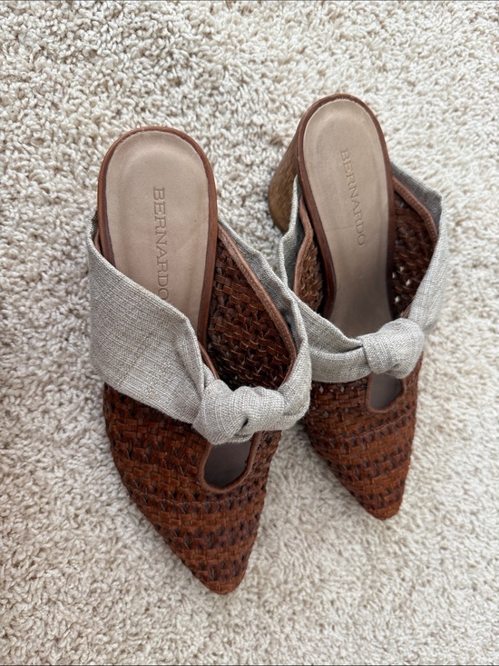 Bernardo Shoes - Bernardo Brown Woven Pointed-Toe Mules with Light Neutral Knot Strap